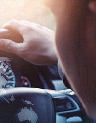 Argentinos al volante: distracciones y uso del celular